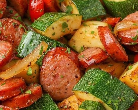 Easy Zucchini and Smoked Sausage Skillet Dinner suggested serving